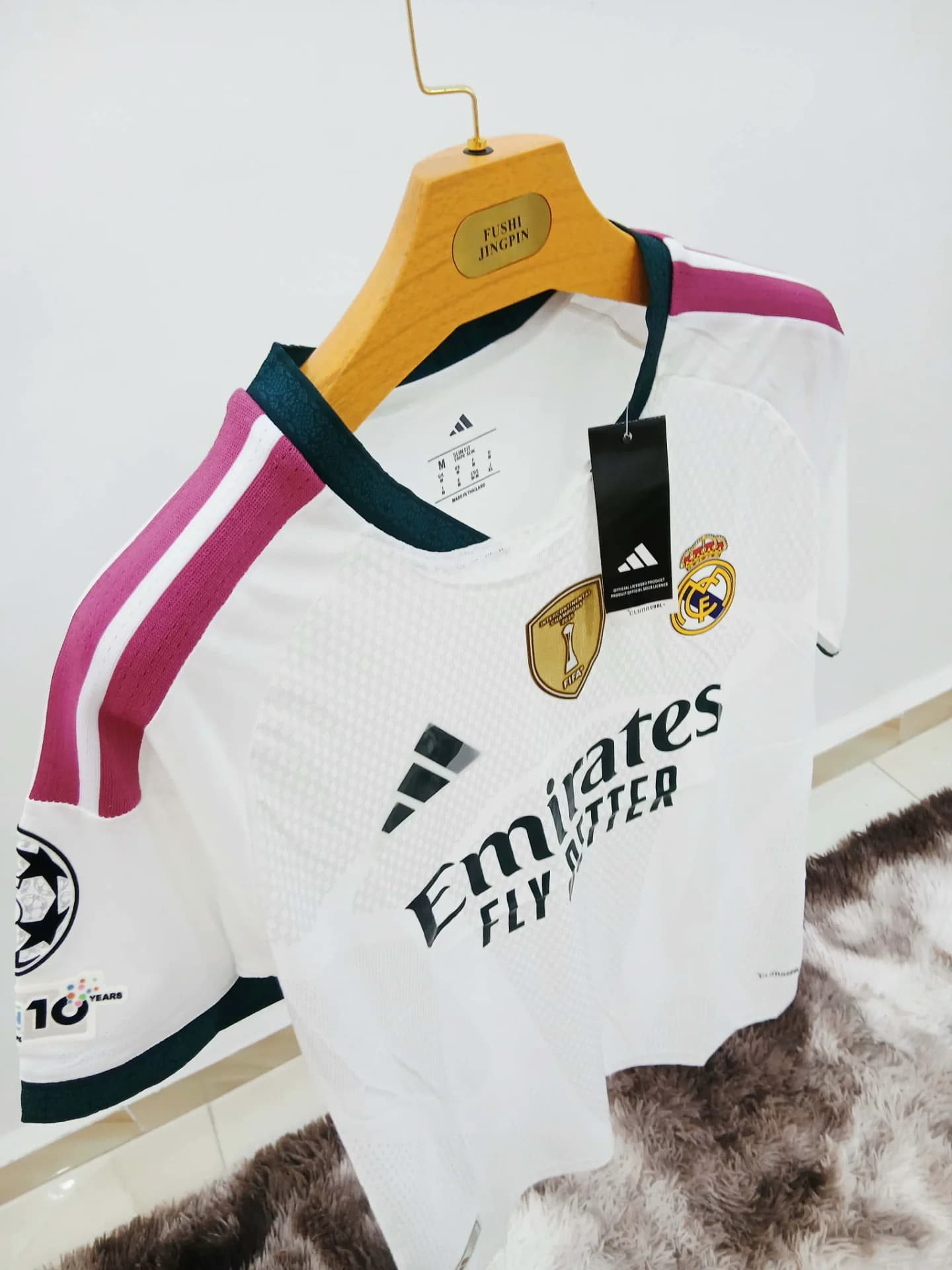 قمصان ريال مدريد